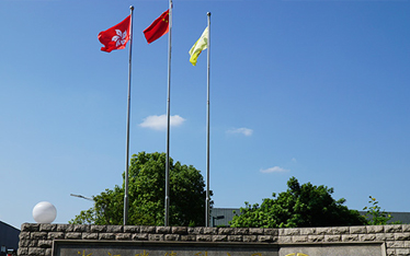 四氟法蘭墊片與金屬法蘭連接時(shí)是否需要添加密封劑？